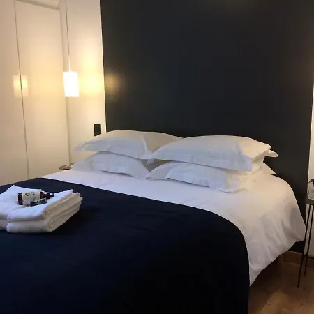 Apartment Le Nid Des Rois, A 2 Pas De La Cathedrale