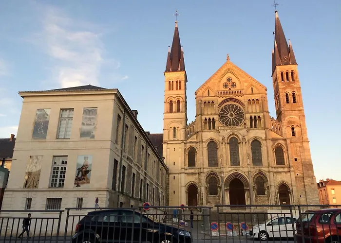 Le Nid Des Rois, A 2 Pas De La Cathedrale アパート